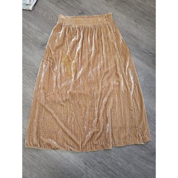 H&M Dresses & Skirts - velvet maxi skirt